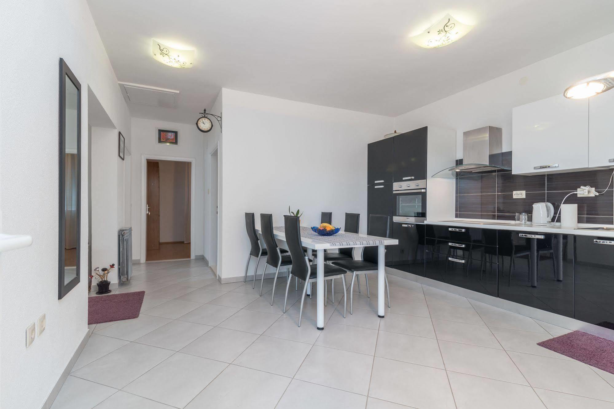 Apartment Vojin Trogir